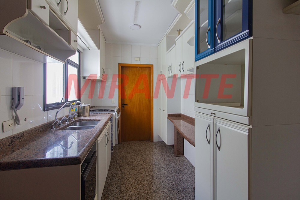 Apartamento de 176m² com 4 quartos em Morumbi