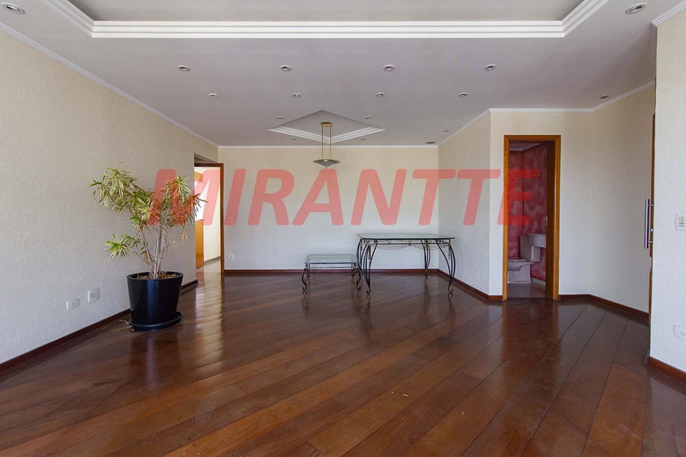 Apartamento de 176m² com 4 quartos em Morumbi