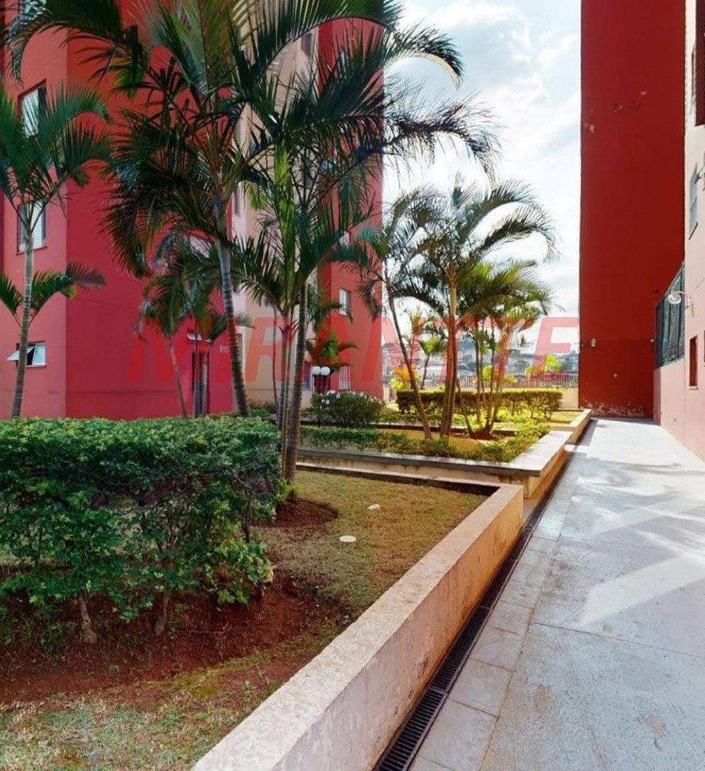 Apartamento de 50m² com 2 quartos em Penha