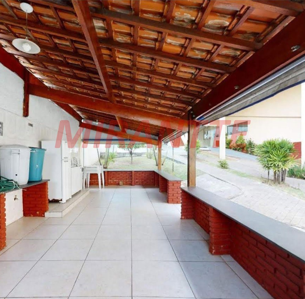 Apartamento de 50m² com 2 quartos em Penha