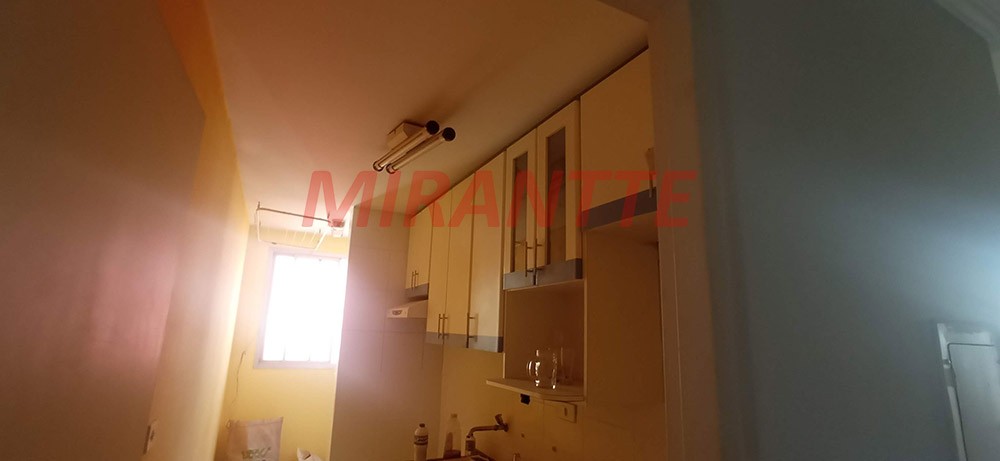 Apartamento de 50m² com 2 quartos em Penha