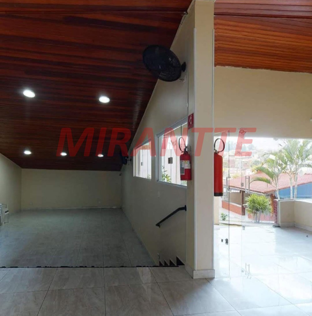 Apartamento de 50m² com 2 quartos em Penha