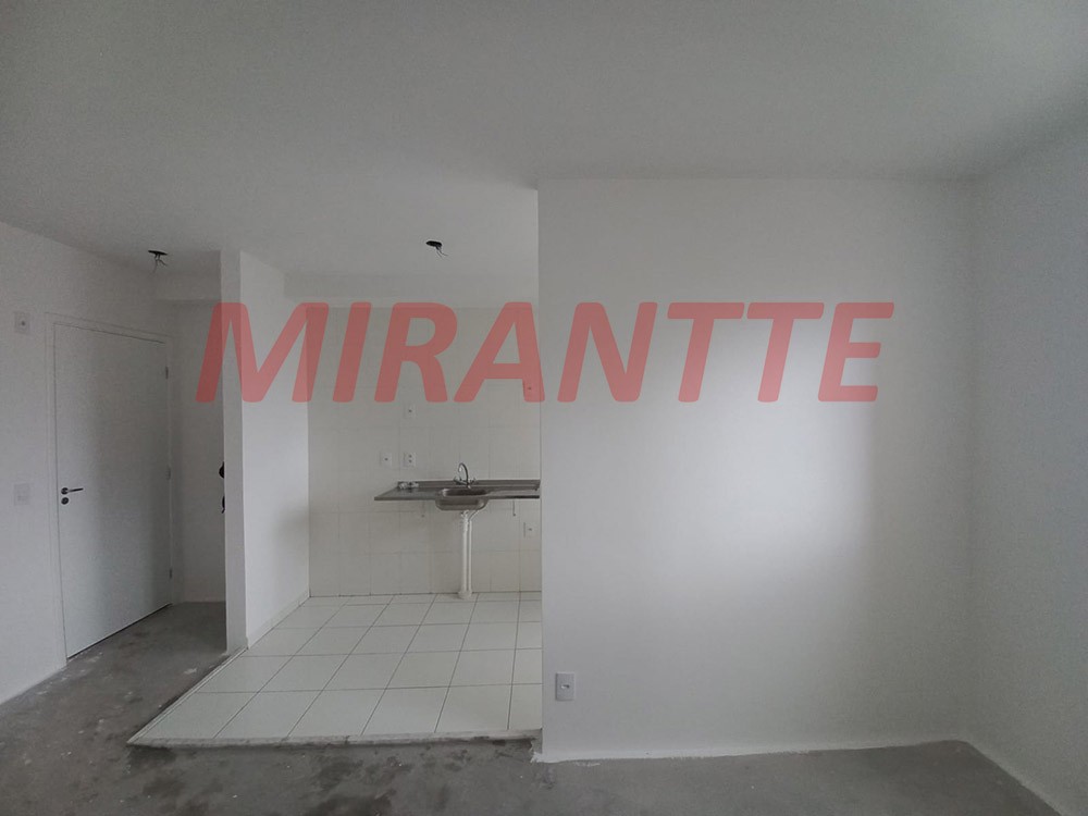 Apartamento de 45m² com 2 quartos em Vila Nova Cachoeirinha