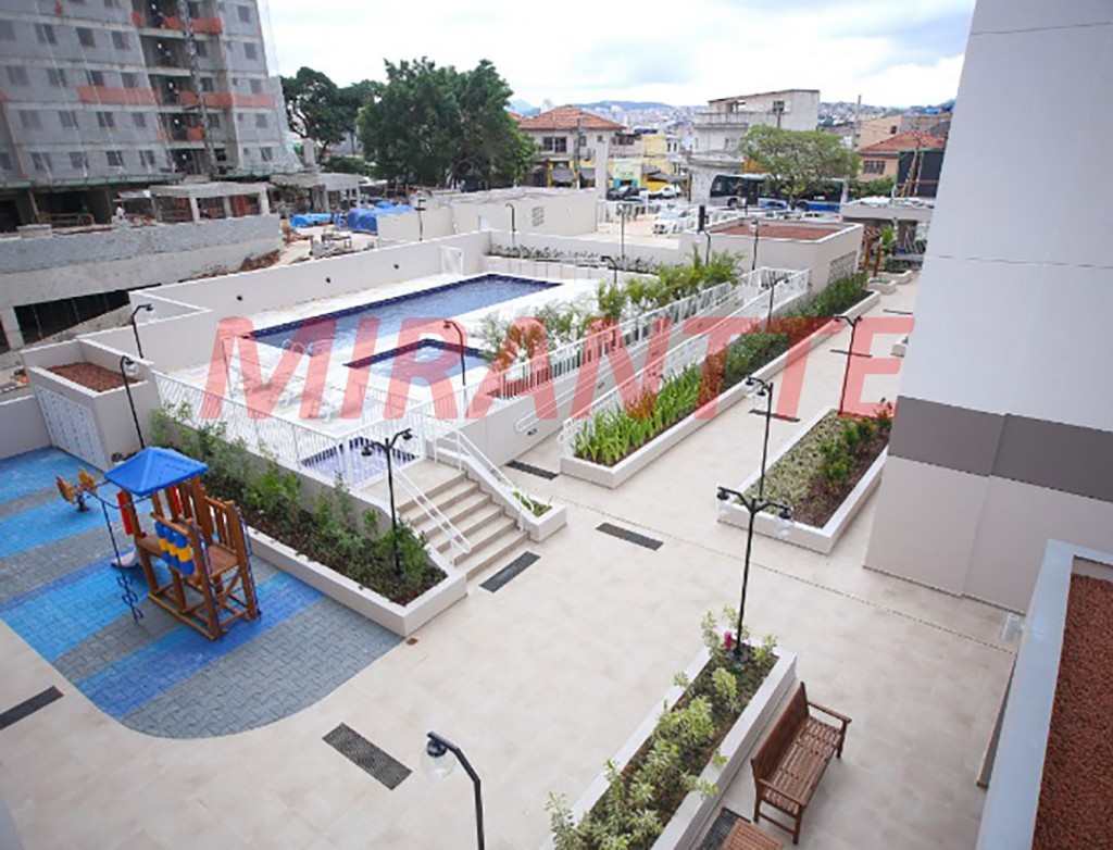 Apartamento de 45m² com 2 quartos em Vila Nova Cachoeirinha