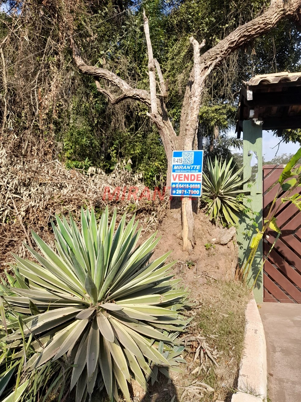 Terreno de 1.397m² em PARQUE PETROPOLIS