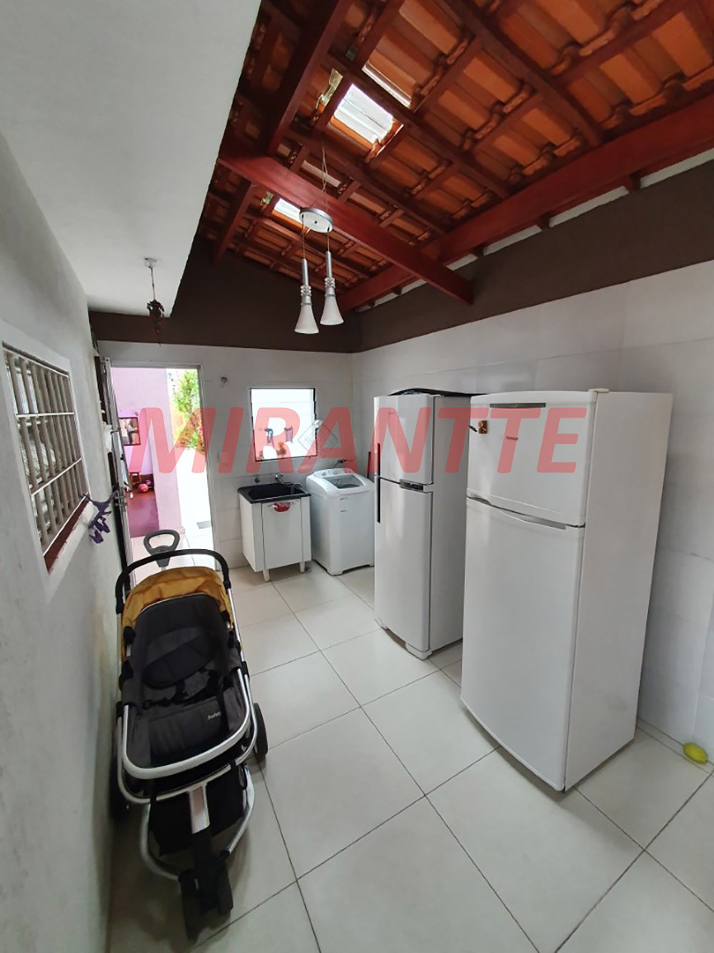 Casa terrea de 108m² com 3 quartos em Água Fria