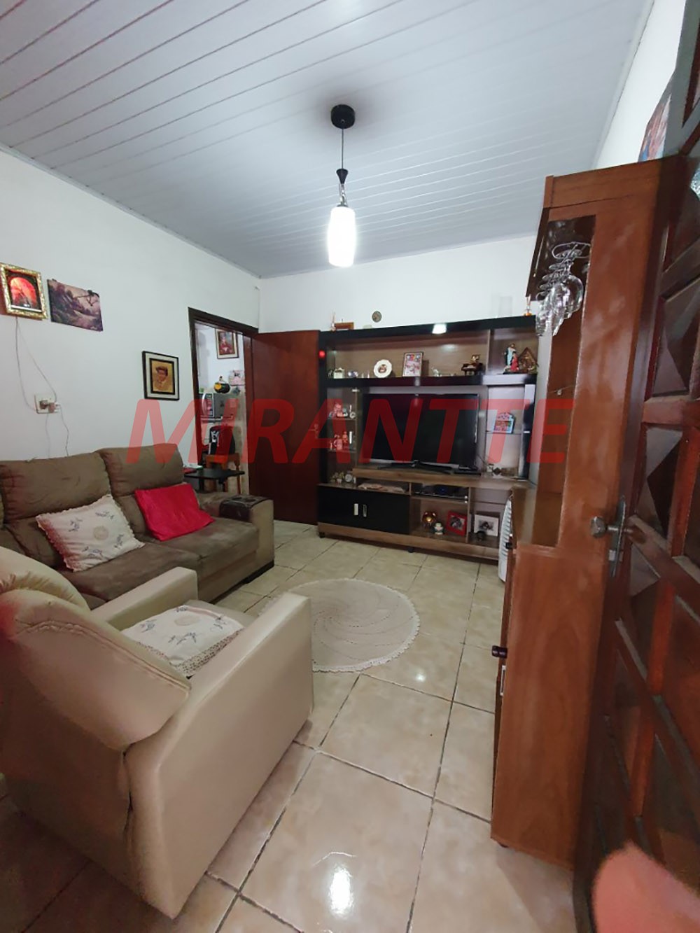 Casa terrea de 108m² com 3 quartos em Água Fria