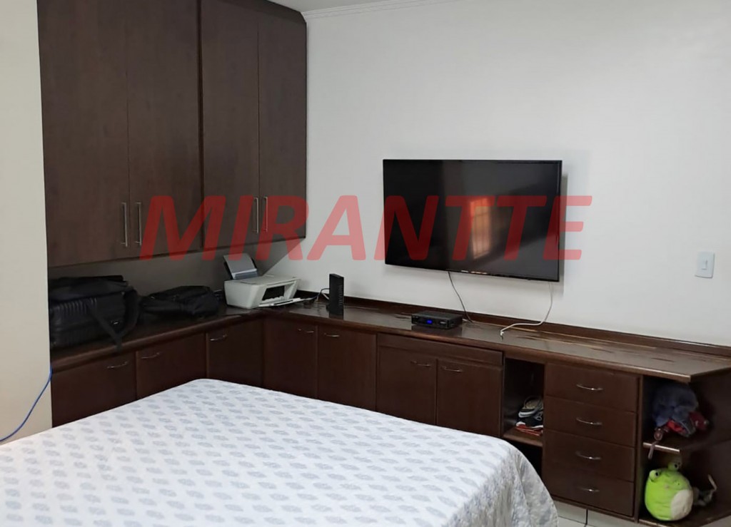 Sobrado de 193m² com 4 quartos em Jardim Guançã