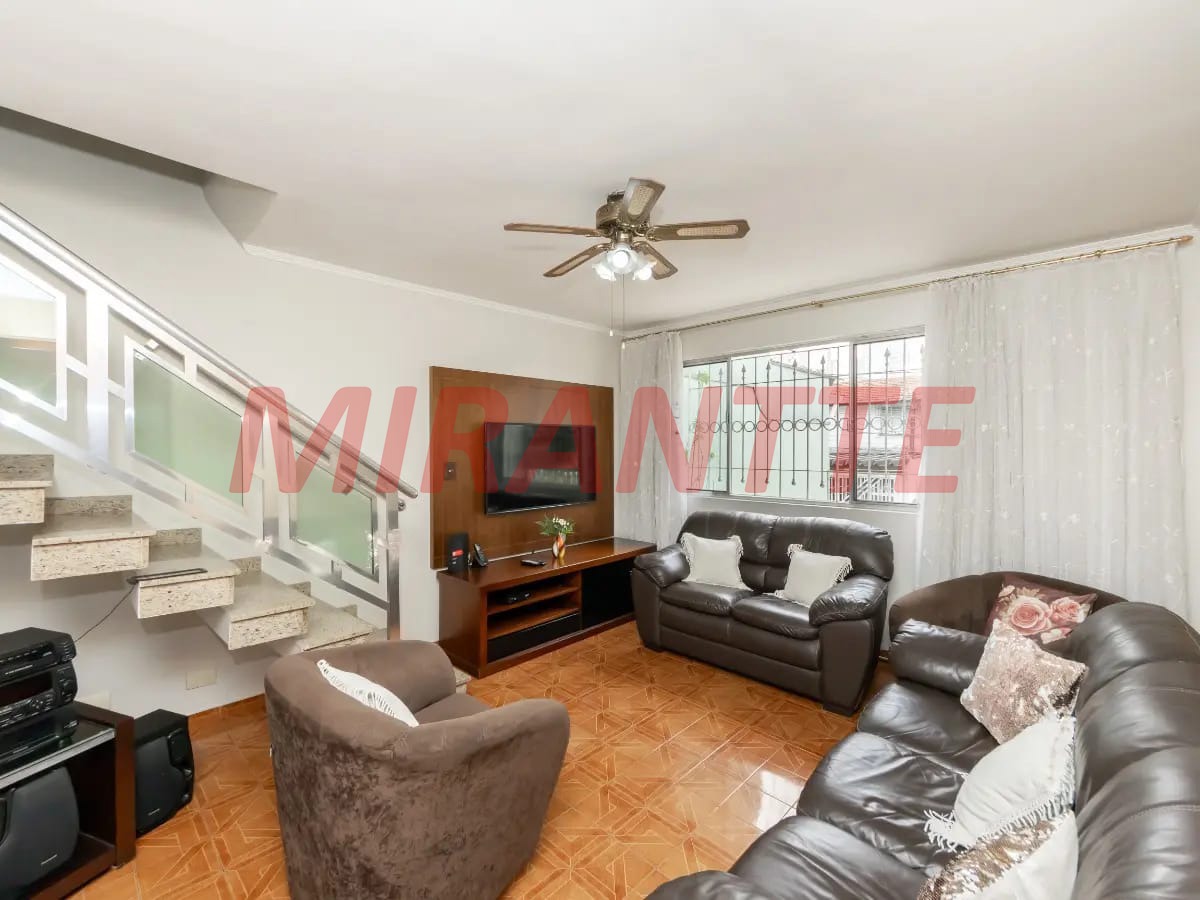 Sobrado de 177m² com 3 quartos em Vila Nova Cachoeirinha