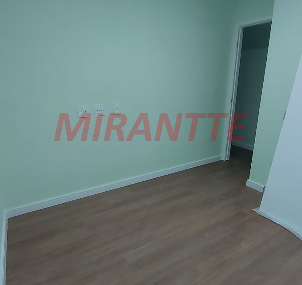 Apartamento de 47m² com 2 quartos em Parque Vitoria