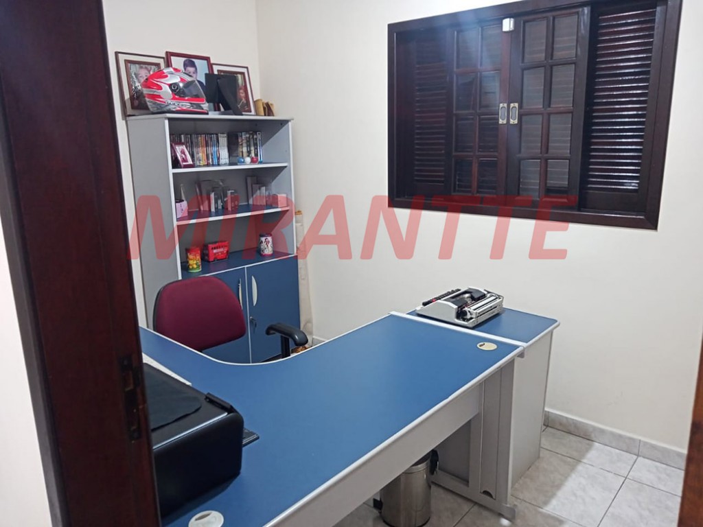 Sobrado de 124m² com 3 quartos em Parque Continental