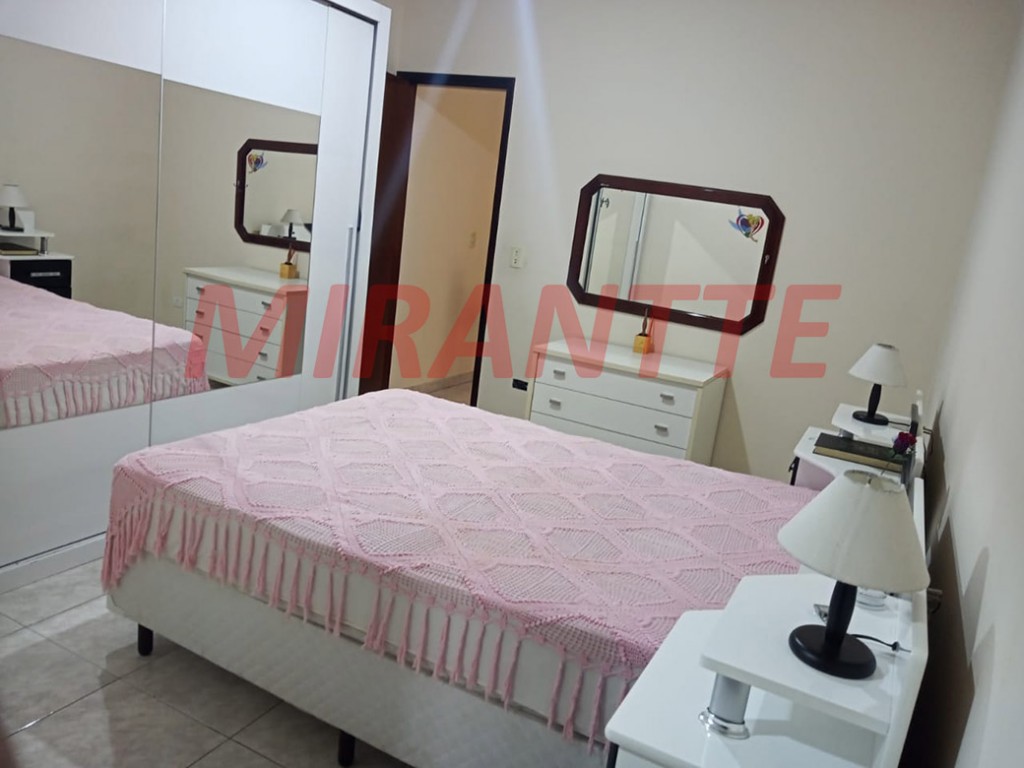 Sobrado de 124m² com 3 quartos em Parque Continental