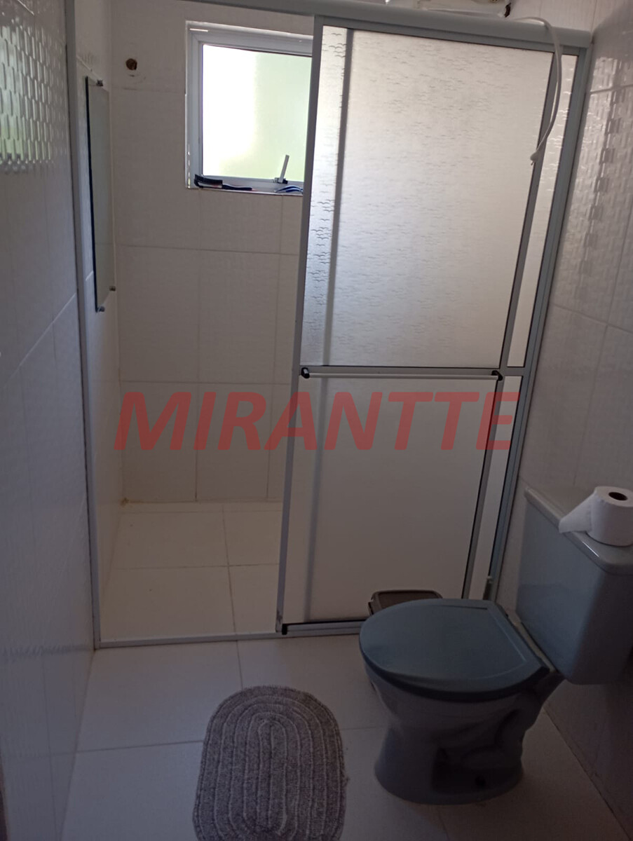 Sobrado de 350m² com 3 quartos em Jardim Samambaia