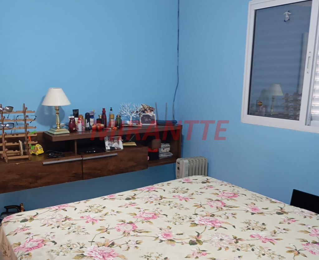 Sobrado de 350m² com 3 quartos em Jardim Samambaia