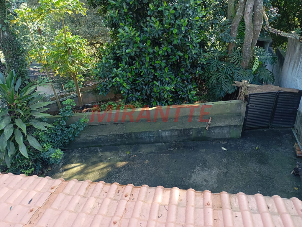 Sobrado de 350m² com 3 quartos em Jardim Samambaia