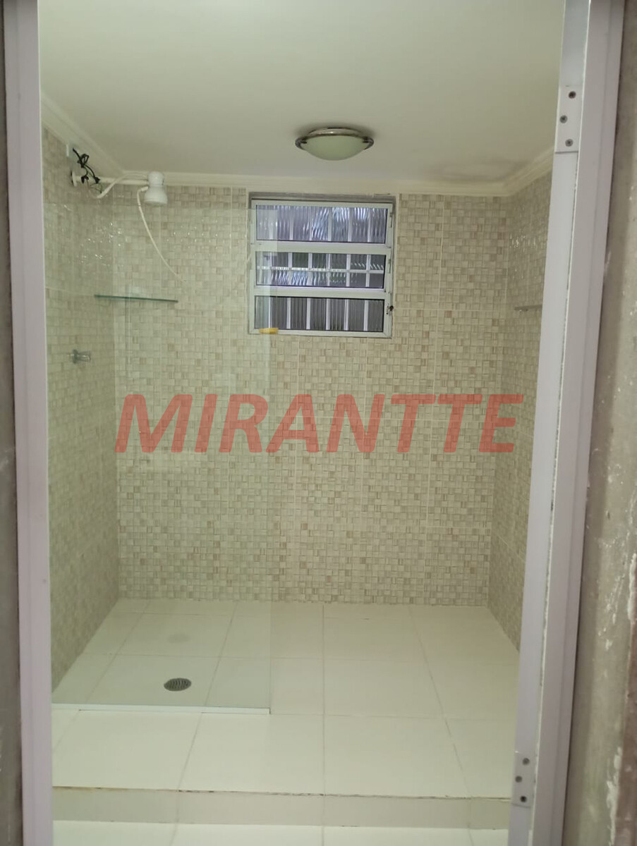 Sobrado de 350m² com 3 quartos em Jardim Samambaia