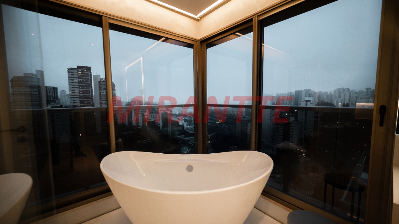 Apartamento de 300m² com 3 quartos em Vila Olimpia