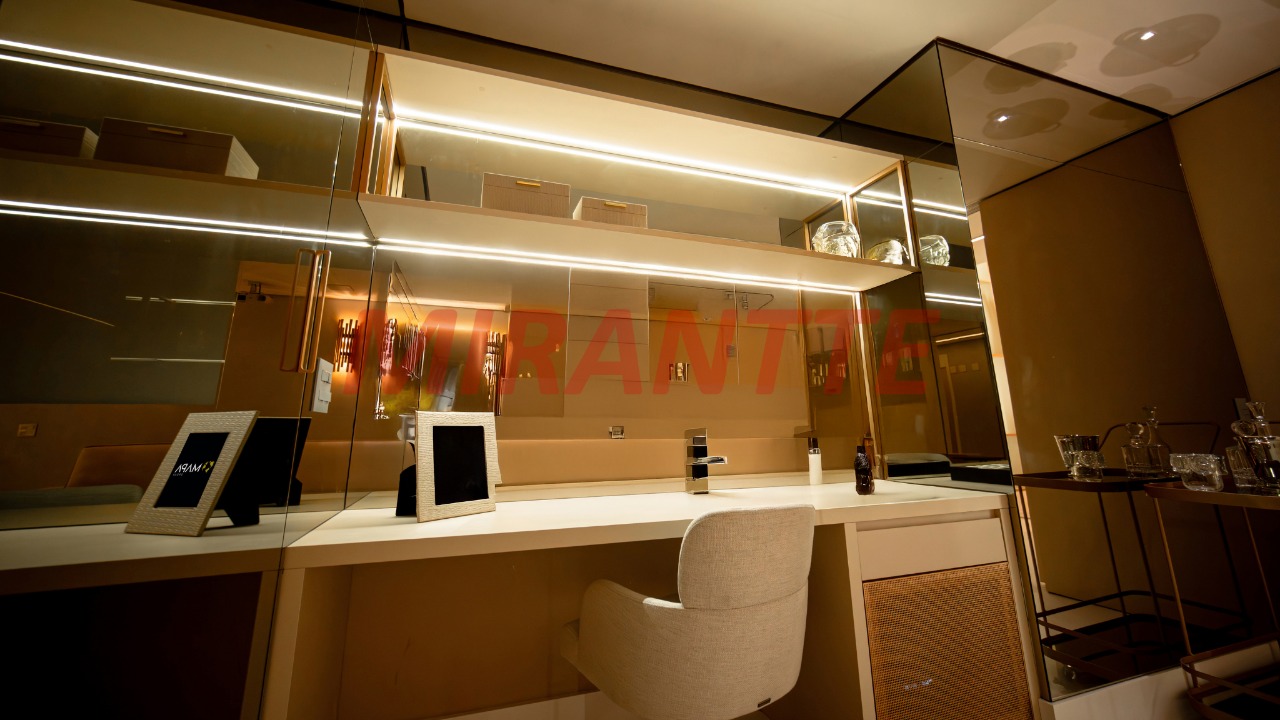 Apartamento de 300m² com 3 quartos em Vila Olimpia
