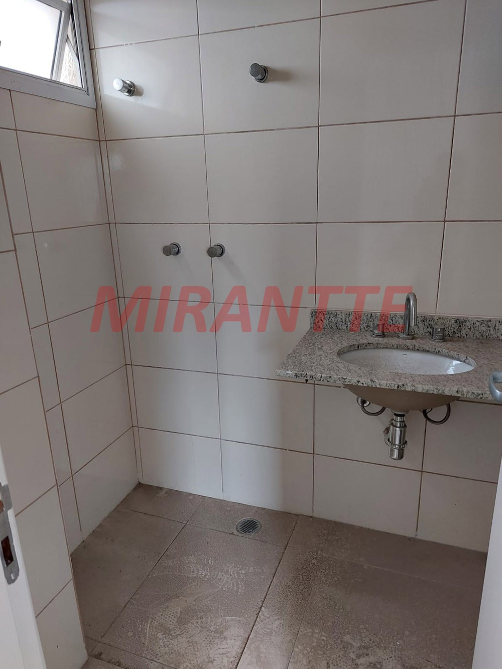 Apartamento de 97m² com 3 quartos em Parada Inglesa