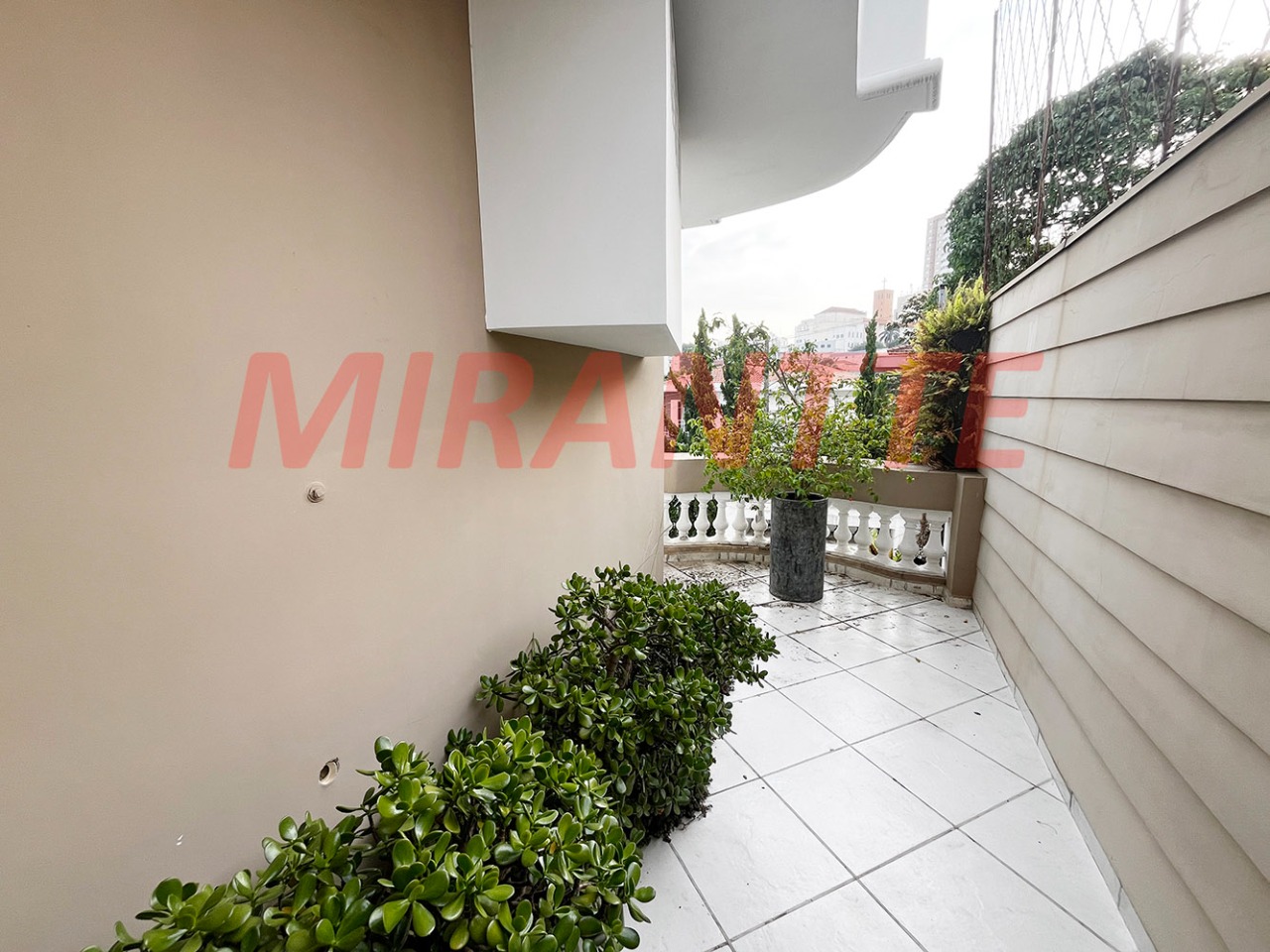 Sobrado de 340m² com 4 quartos em Jardim São Paulo