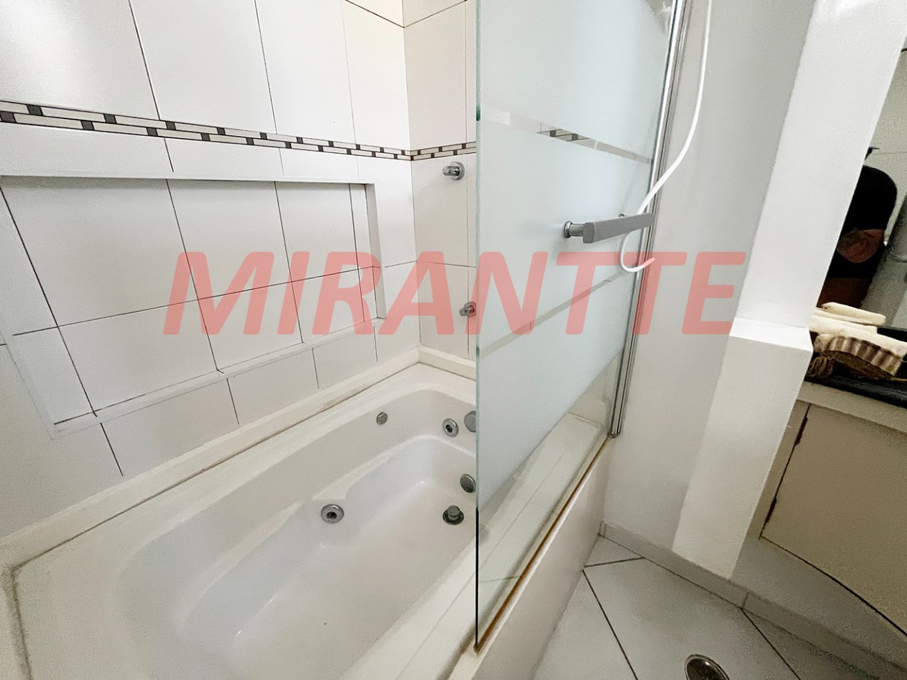 Sobrado de 340m² com 4 quartos em Jardim São Paulo