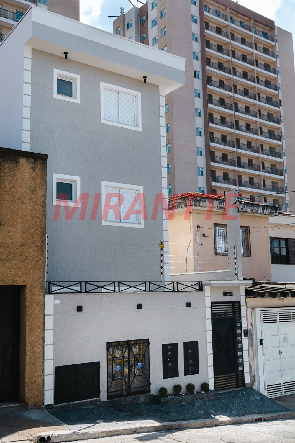 Apartamento de 42m² com 2 quartos em Parque Vitória