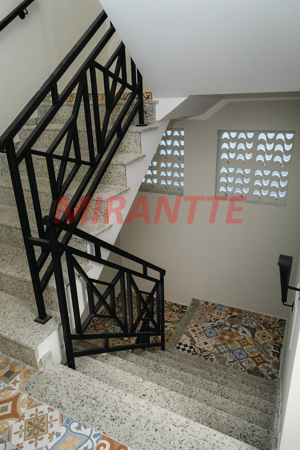 Apartamento de 42m² com 2 quartos em Parque Vitória