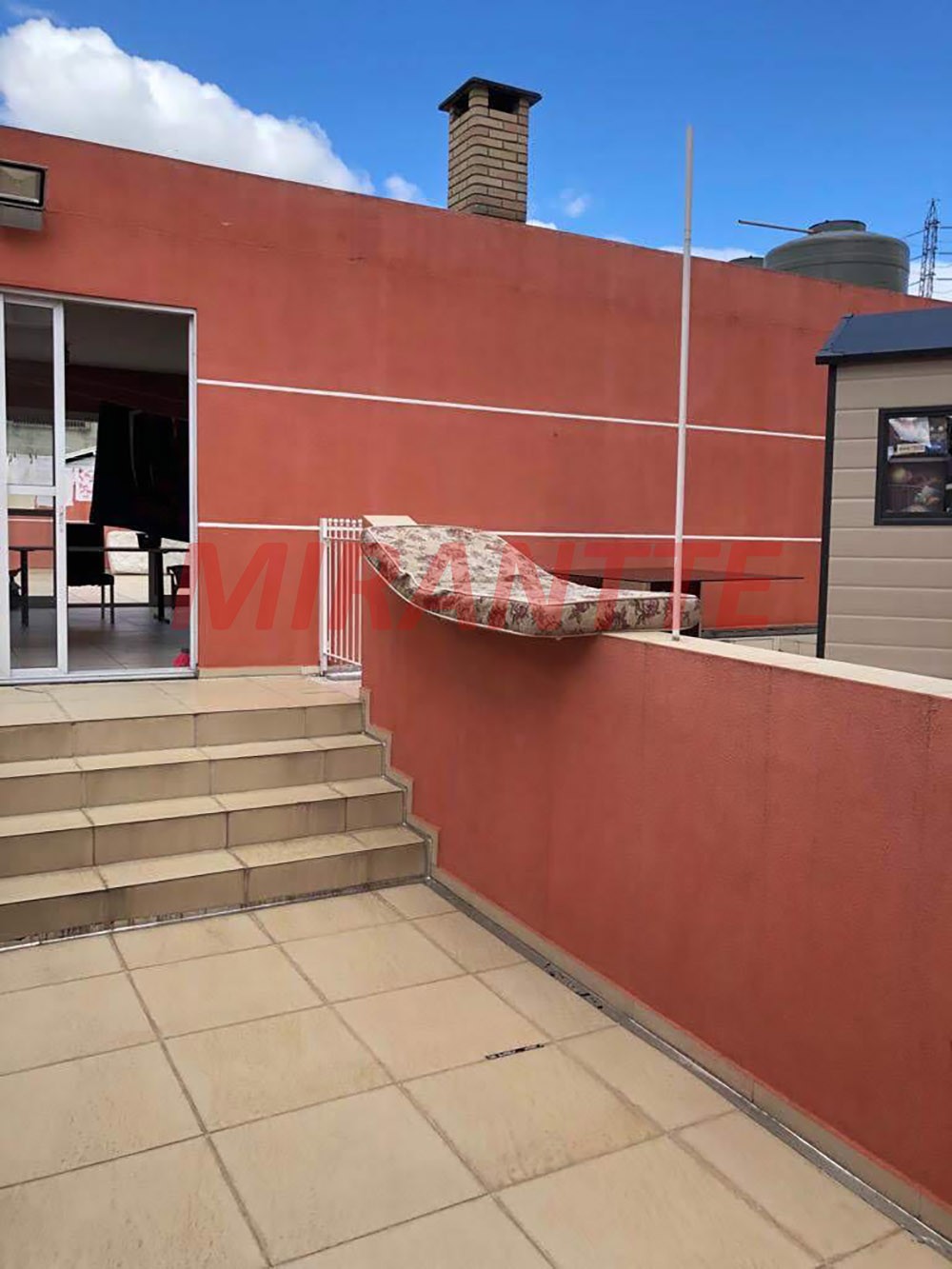Sobrado de 180m² com 3 quartos em Limão