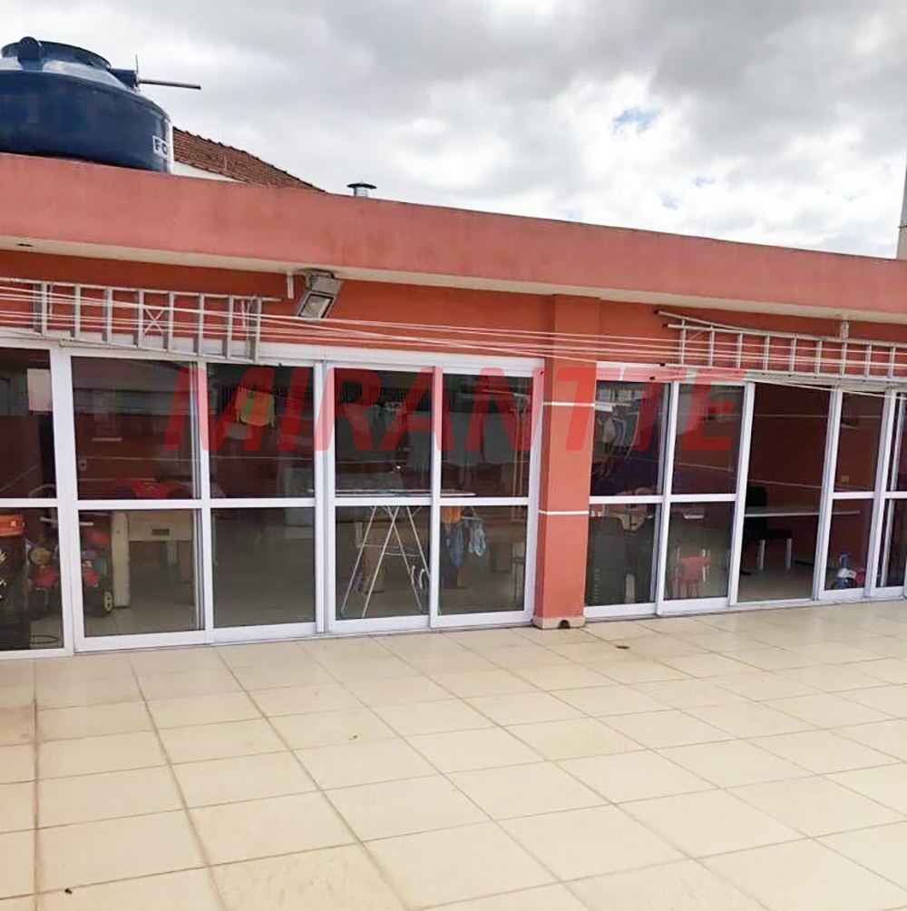 Sobrado de 180m² com 3 quartos em Limão