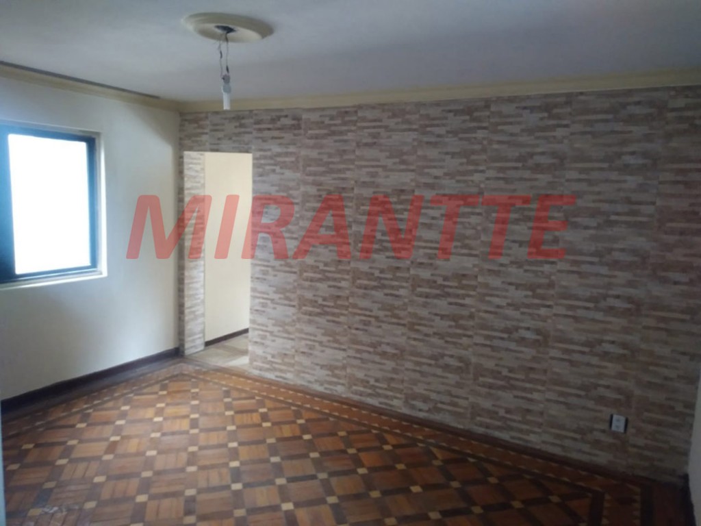 Apartamento de 74m² com 3 quartos em Santana