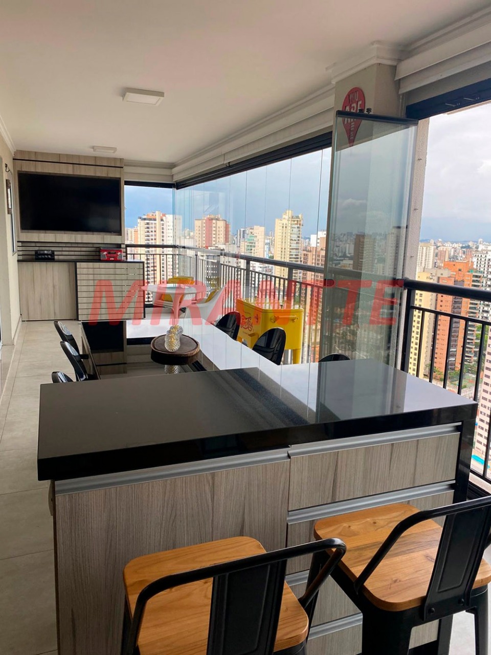 Apartamento de 163m² com 3 quartos em Santana