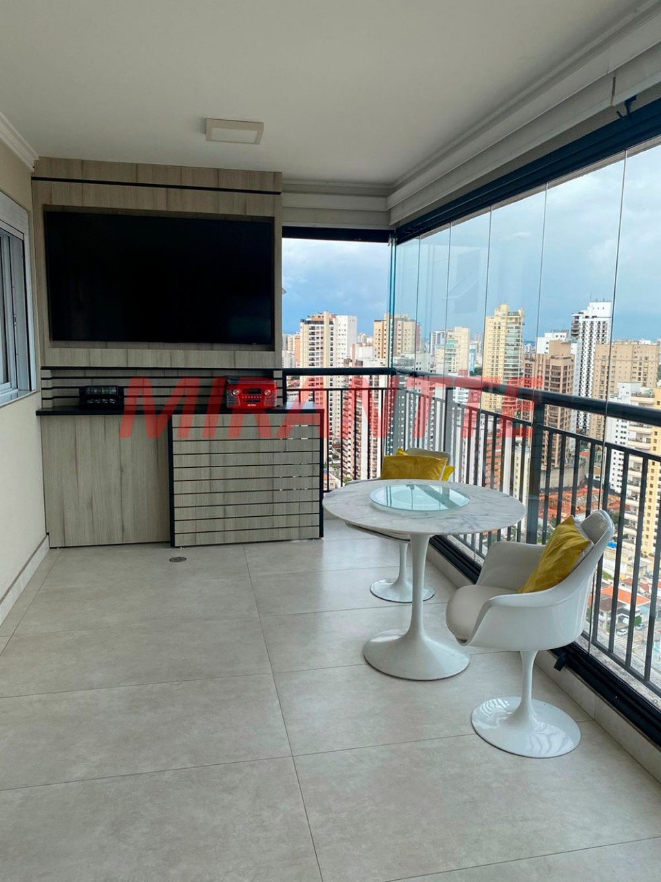 Apartamento de 163m² com 3 quartos em Santana