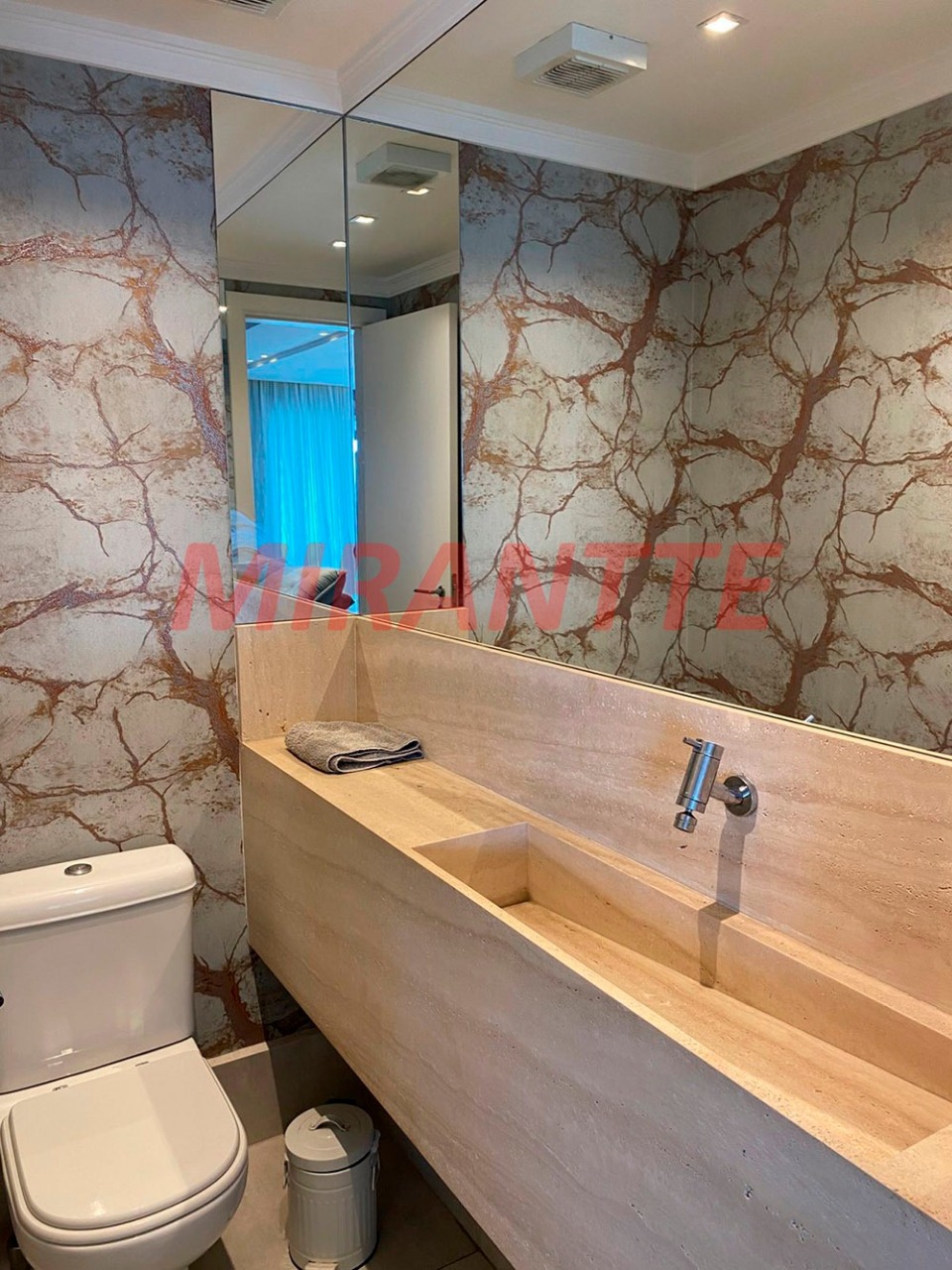 Apartamento de 163m² com 3 quartos em Santana