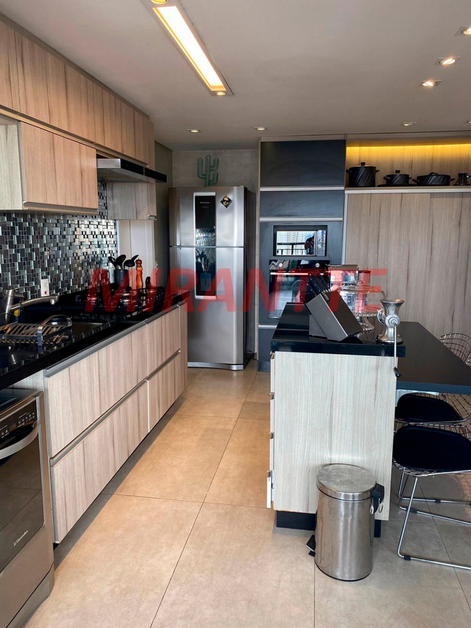 Apartamento de 163m² com 3 quartos em Santana