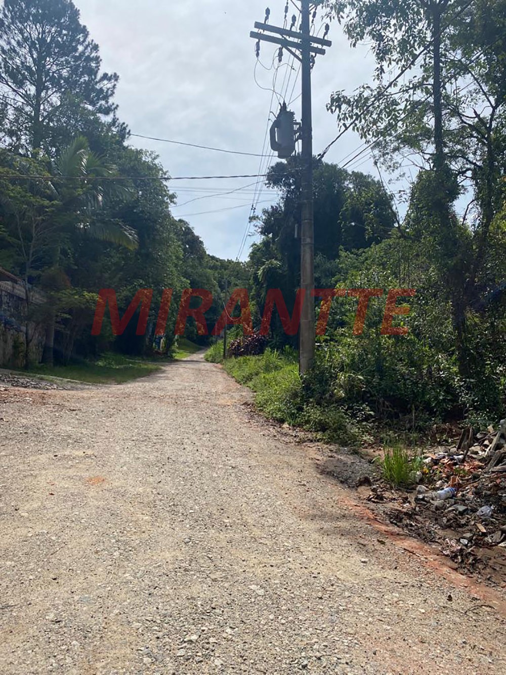 Terreno de 397m² em Serra Da Cantareira