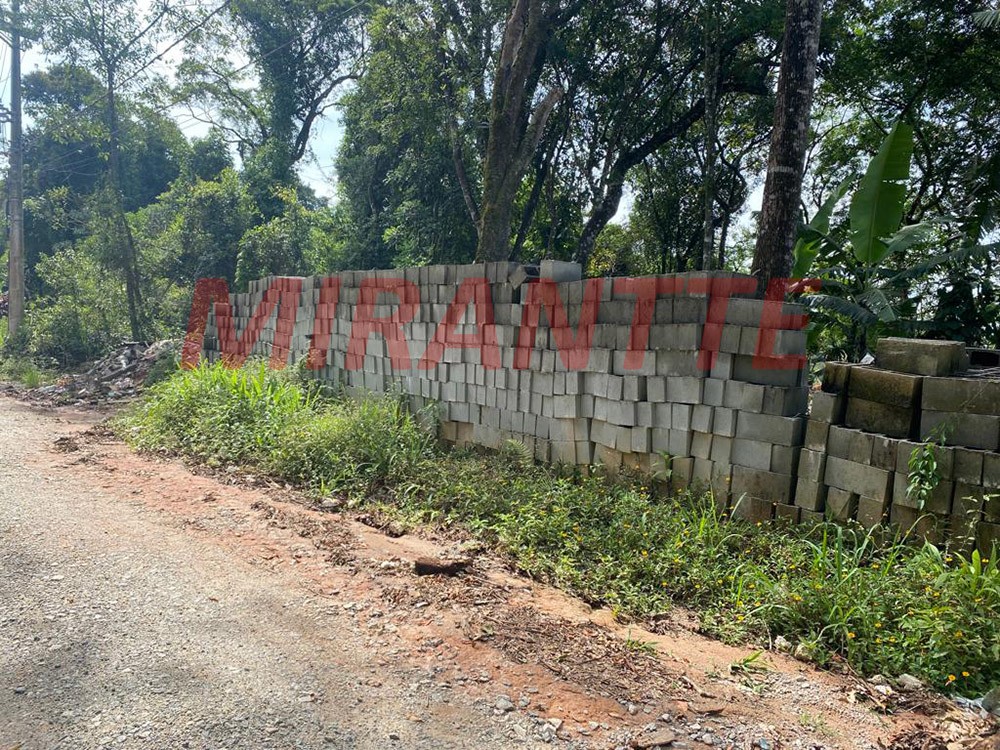 Terreno de 397m² em Serra Da Cantareira