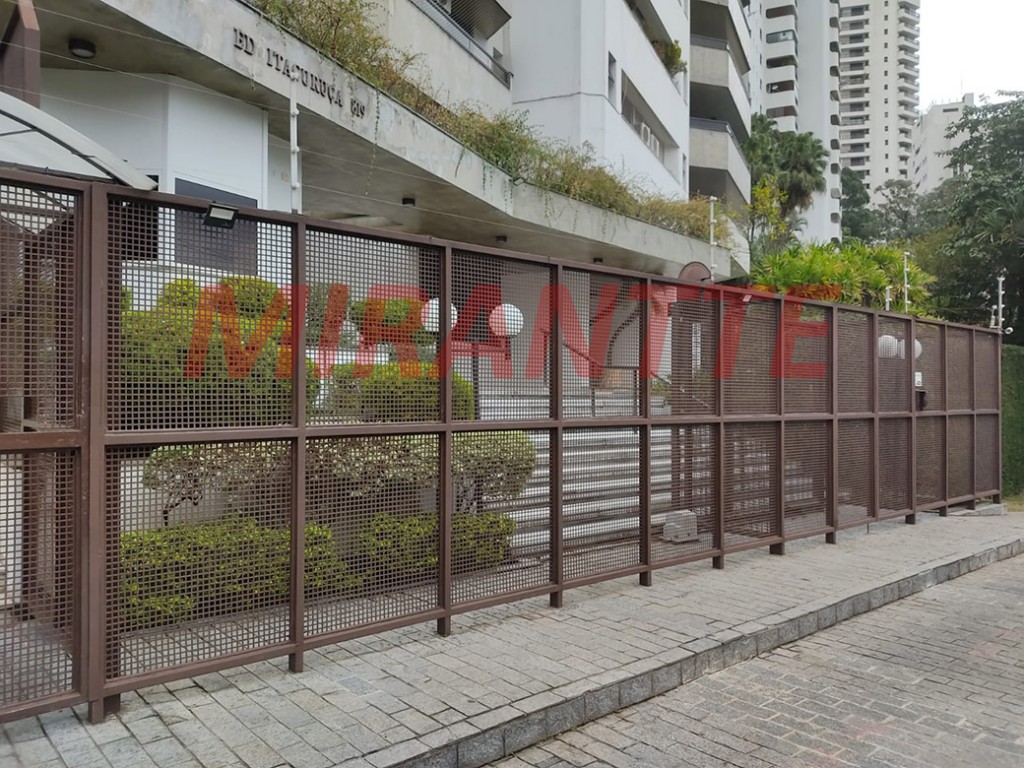 Apartamento de 320m² com 4 quartos em Higienópolis