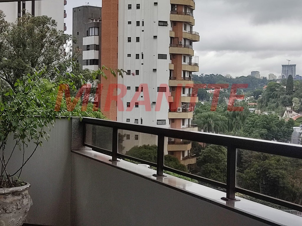 Apartamento de 320m² com 4 quartos em Higienópolis