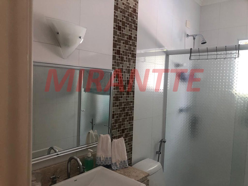 Sobrado de 330m² com 4 quartos em Jardim Virginia