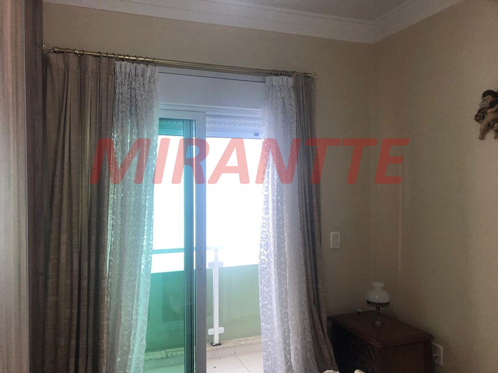 Sobrado de 330m² com 4 quartos em Jardim Virginia