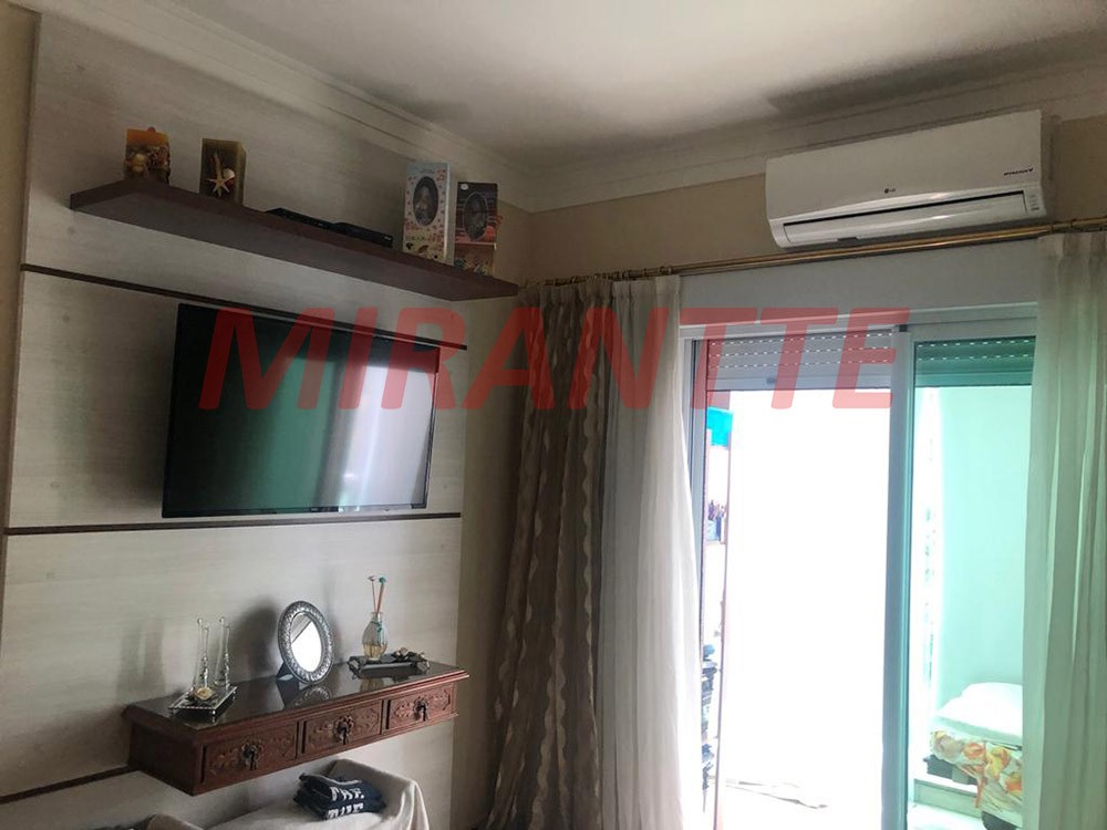 Sobrado de 330m² com 4 quartos em Jardim Virginia