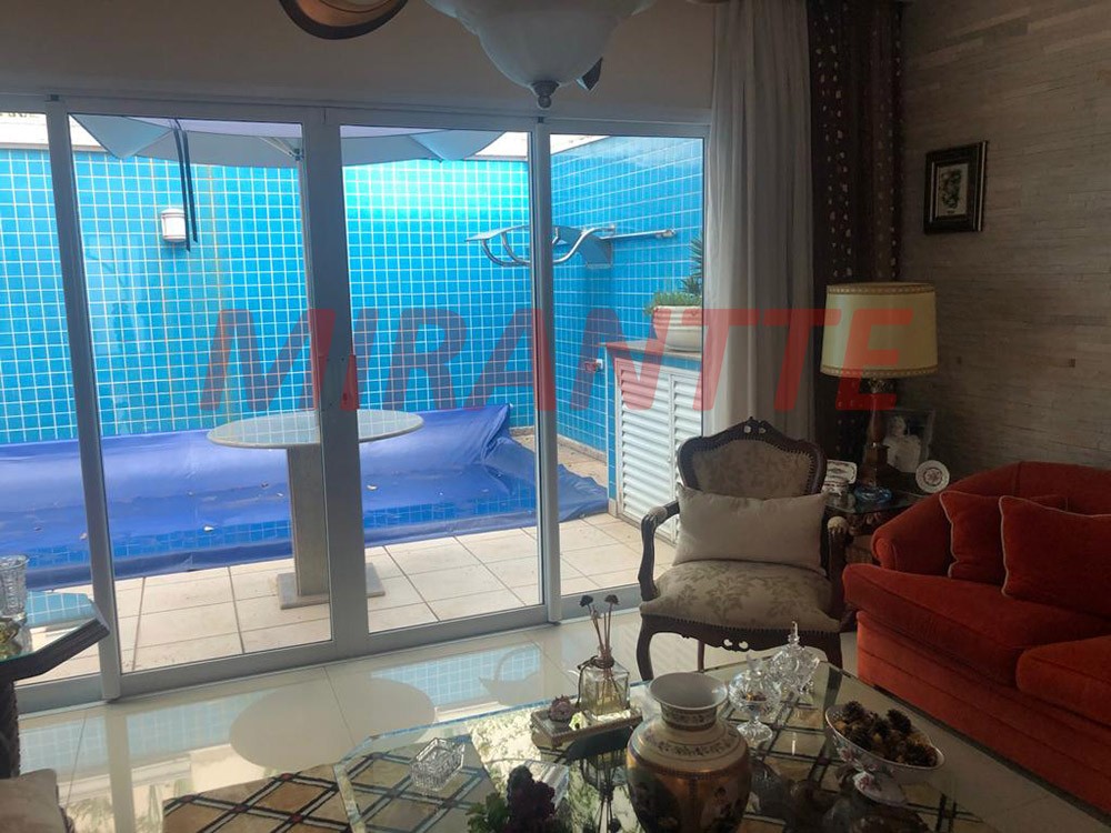 Sobrado de 330m² com 4 quartos em Jardim Virginia