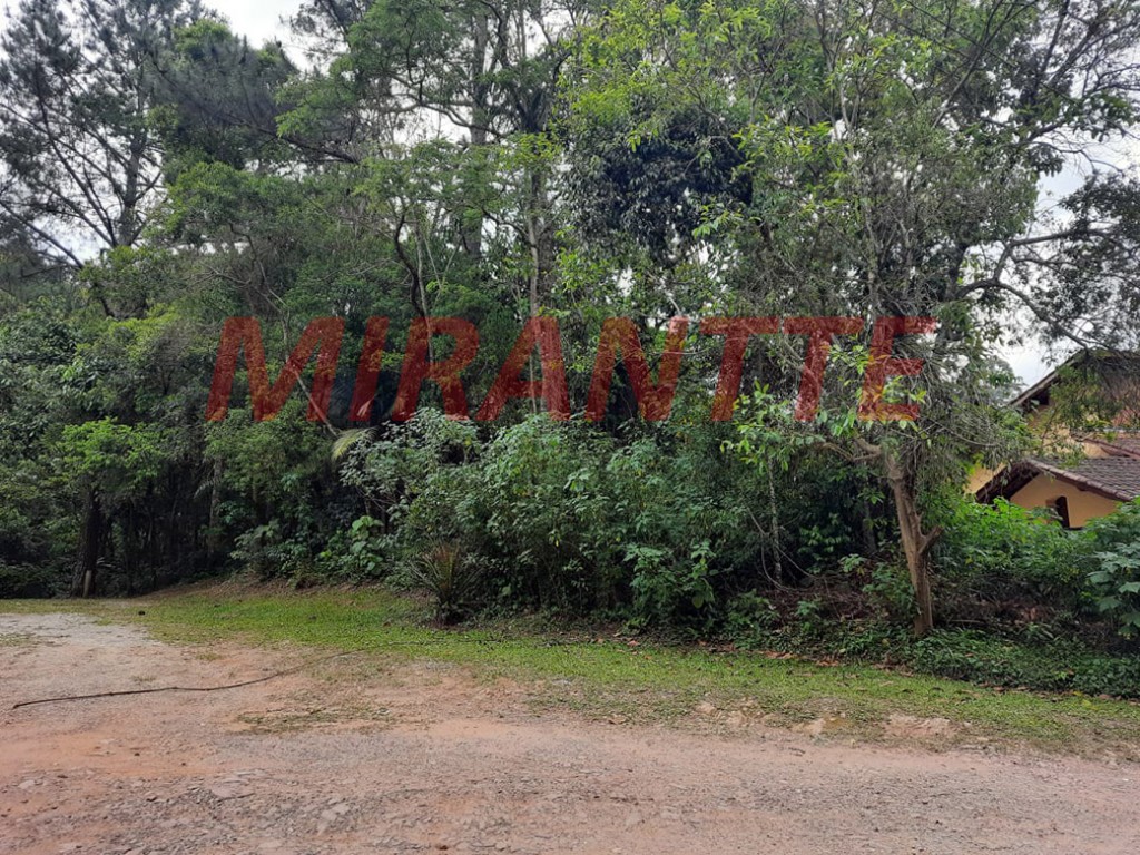 Terreno de 1100m² em Serra Da Cantareira