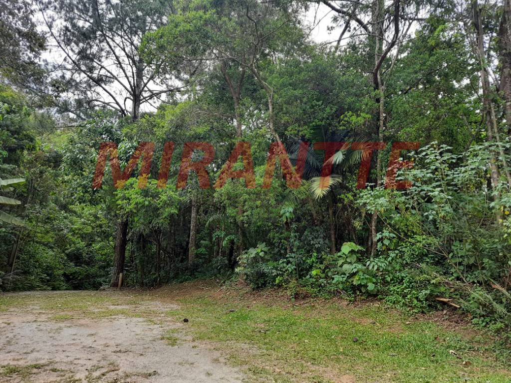 Terreno de 1100m² em Serra Da Cantareira