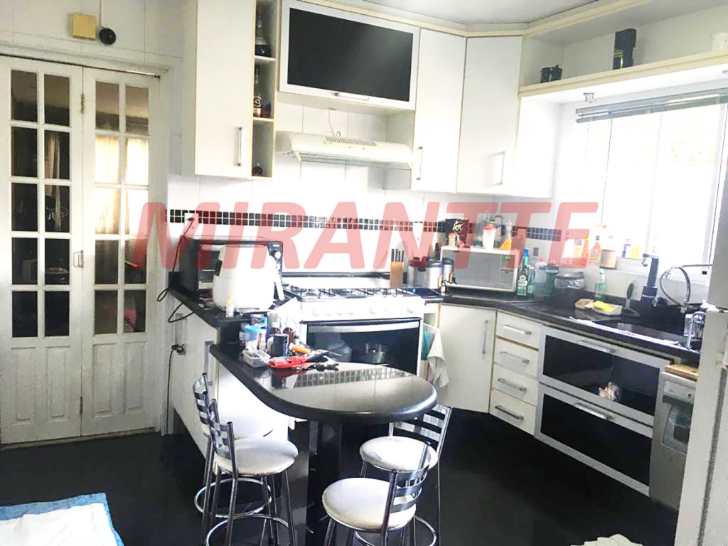Sobrado de 183m² com 3 quartos em Vila Constança