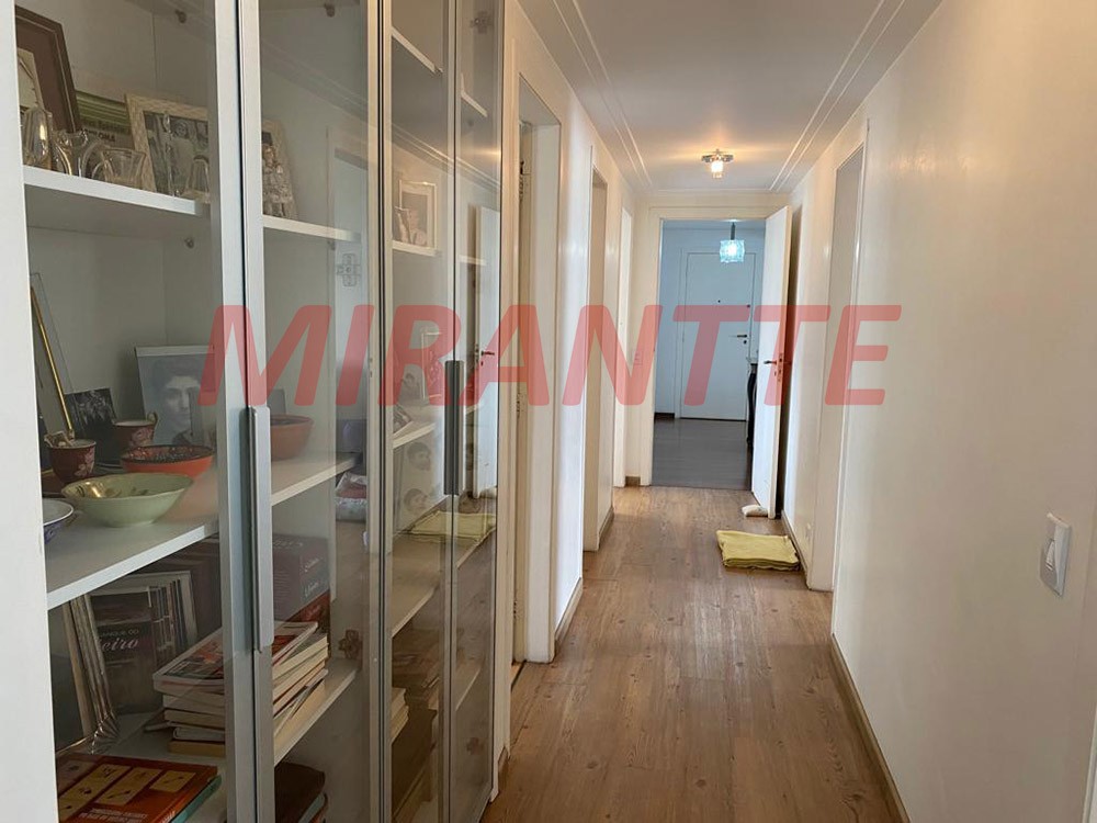 Apartamento com 4 quartos em Moema