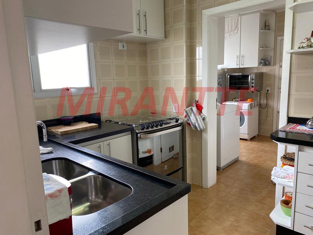 Apartamento com 4 quartos em Moema
