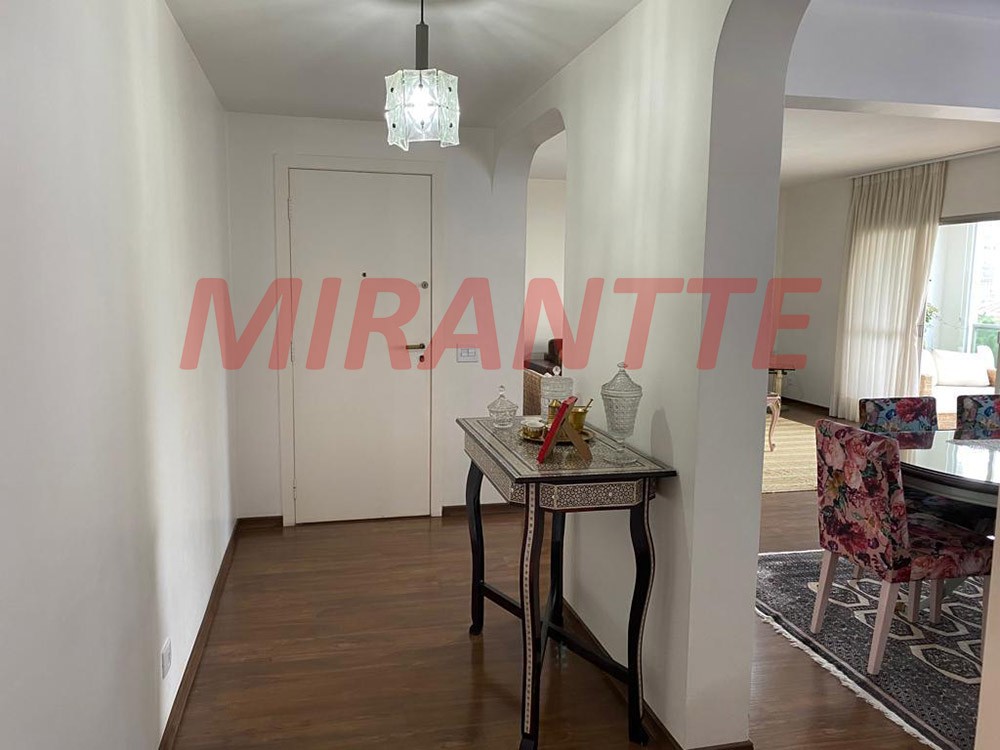Apartamento com 4 quartos em Moema