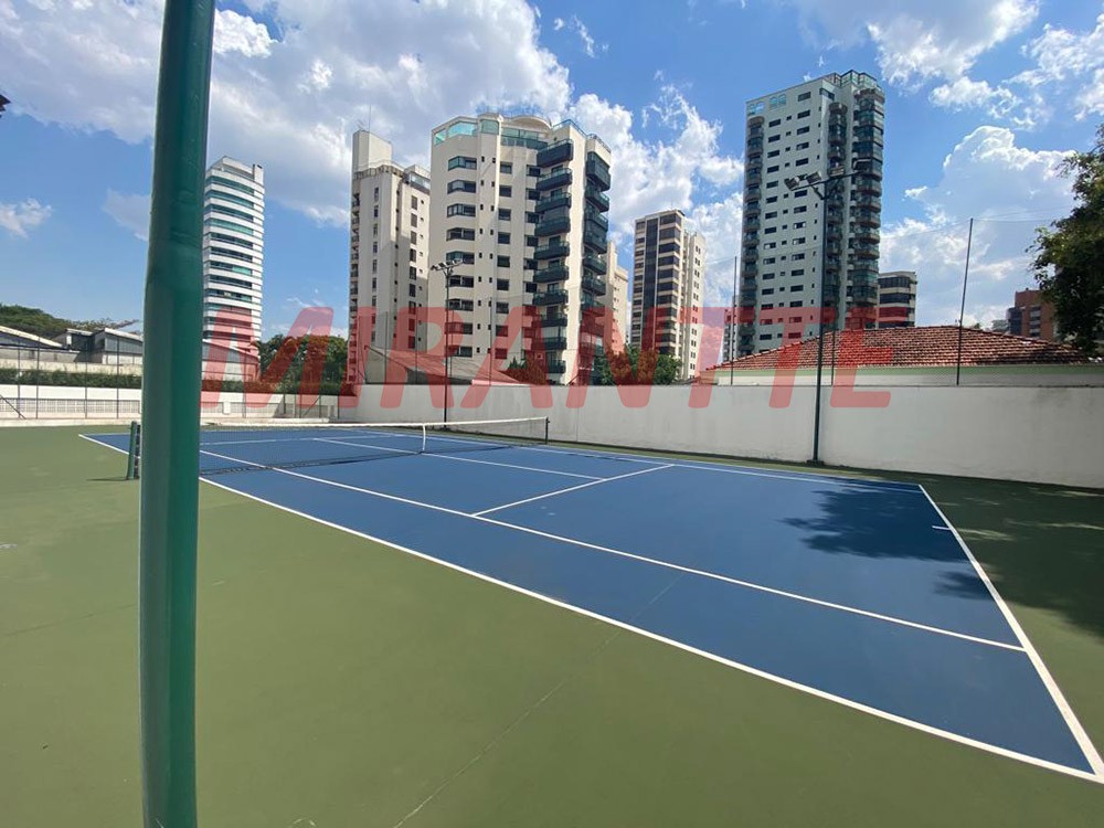 Apartamento com 4 quartos em Moema