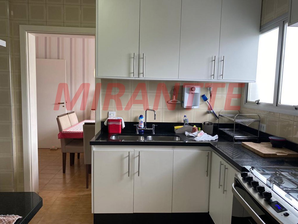 Apartamento com 4 quartos em Moema